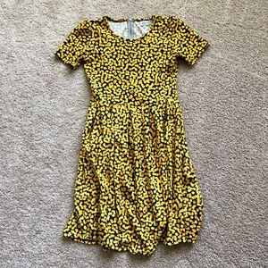 NWOT LuLaRoe Amelia Dress (has pockets!) 🌻